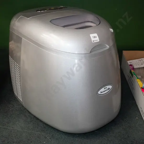 ice maker