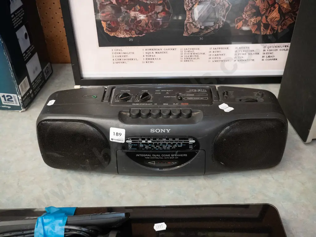 Sony radio-cassette player Image 1++