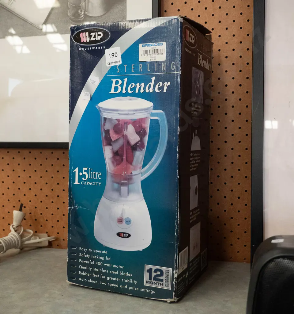 boxed Zipp blender Image 1++