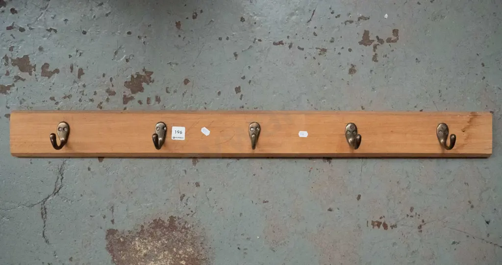 coat hooks Image 1++