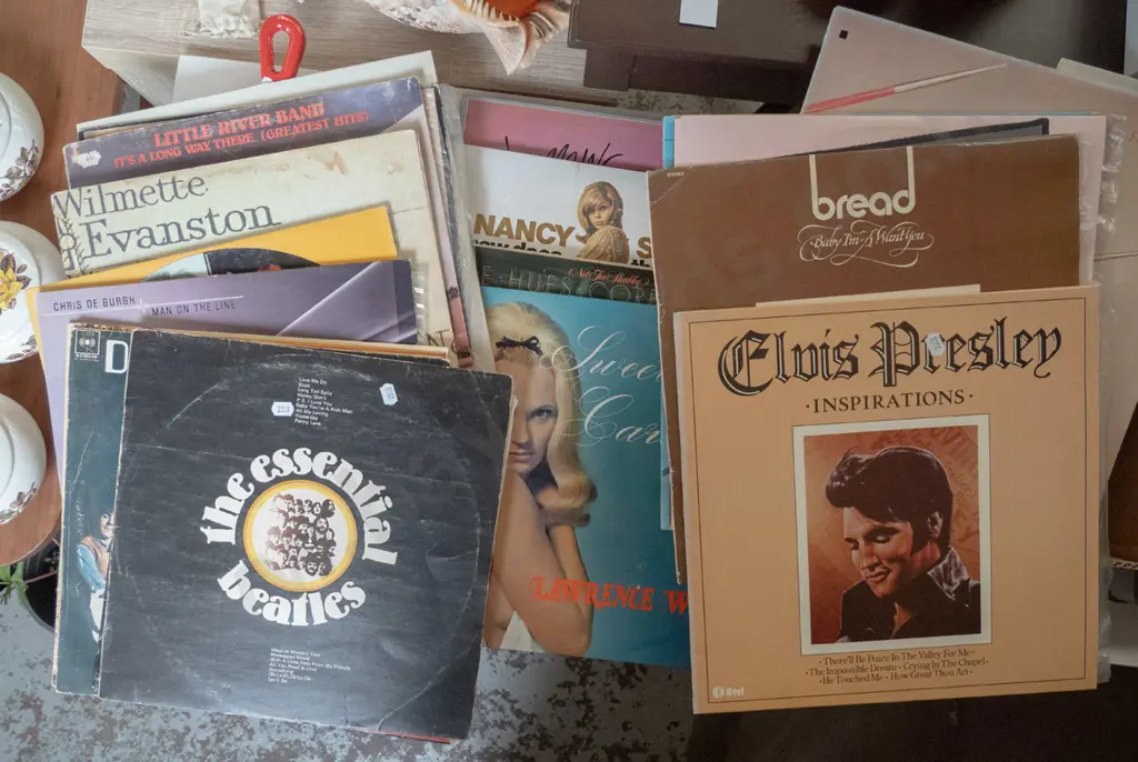 LP records - Beatles, Chris De Burgh, Little River Band, etc. Image 1++