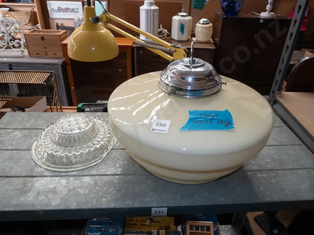 deco light fitting - small chips around bottom edge  Image 1++