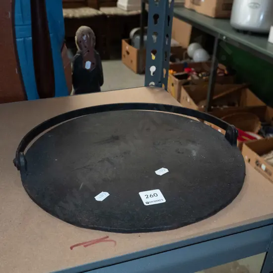 cast iron skillet