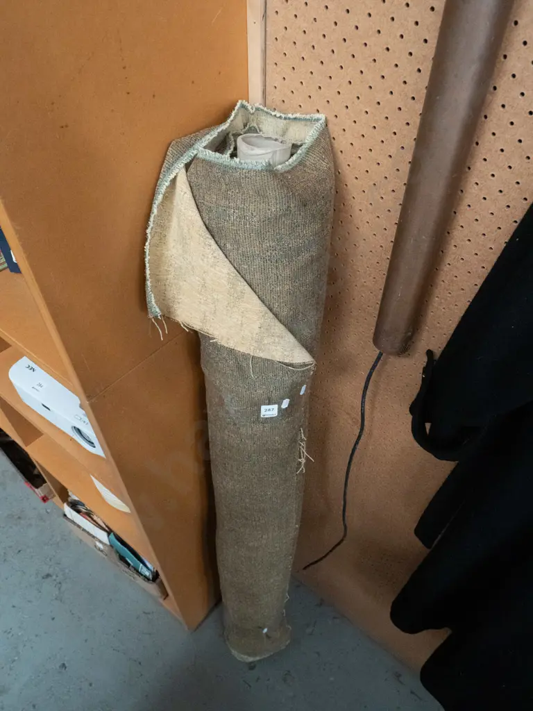 upholstering fabric Image 1++