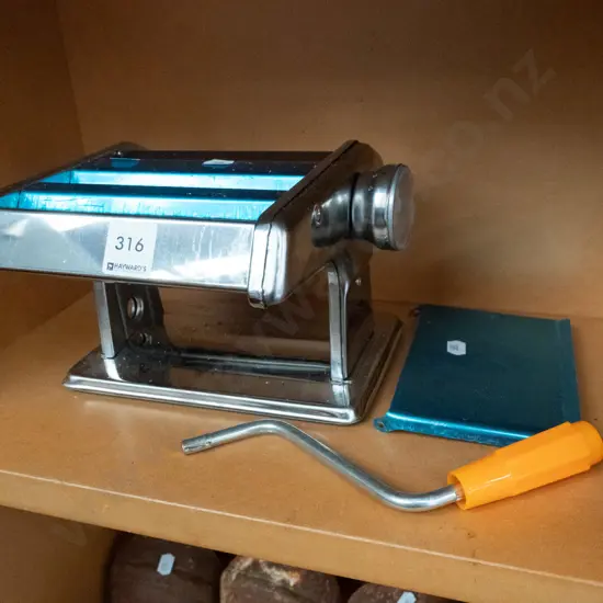 pasta maker