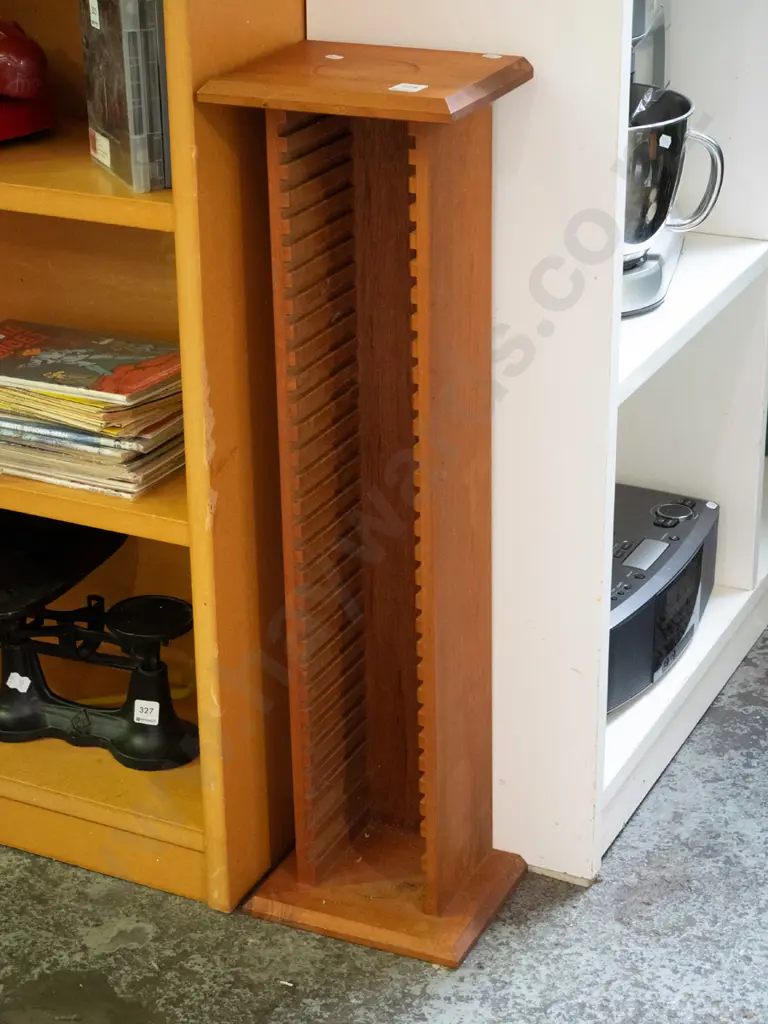 wooden CD tower  H-830 Image 1++