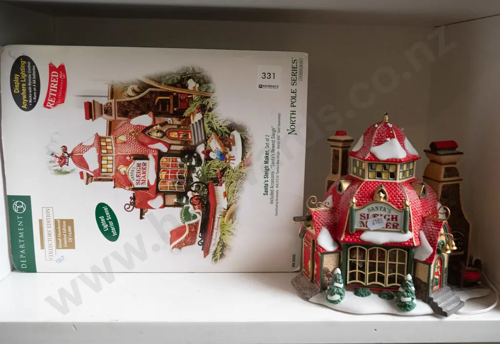 illuminated Xmas ornament Image 1++