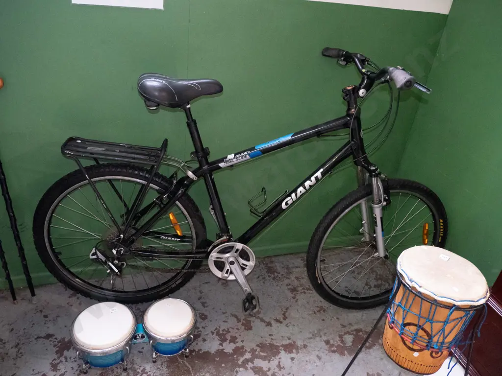 Giant Trail Glide mountain bike Image 1++