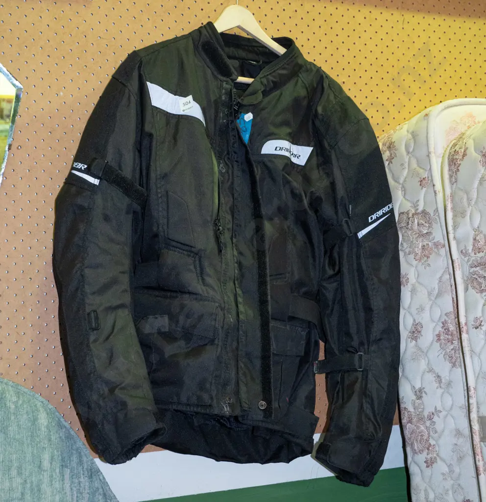 Dirt Rider mens size Small motorcycle jacket Image 1++