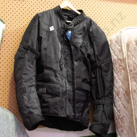 Dirt Rider mens size Small motorcycle jacket
