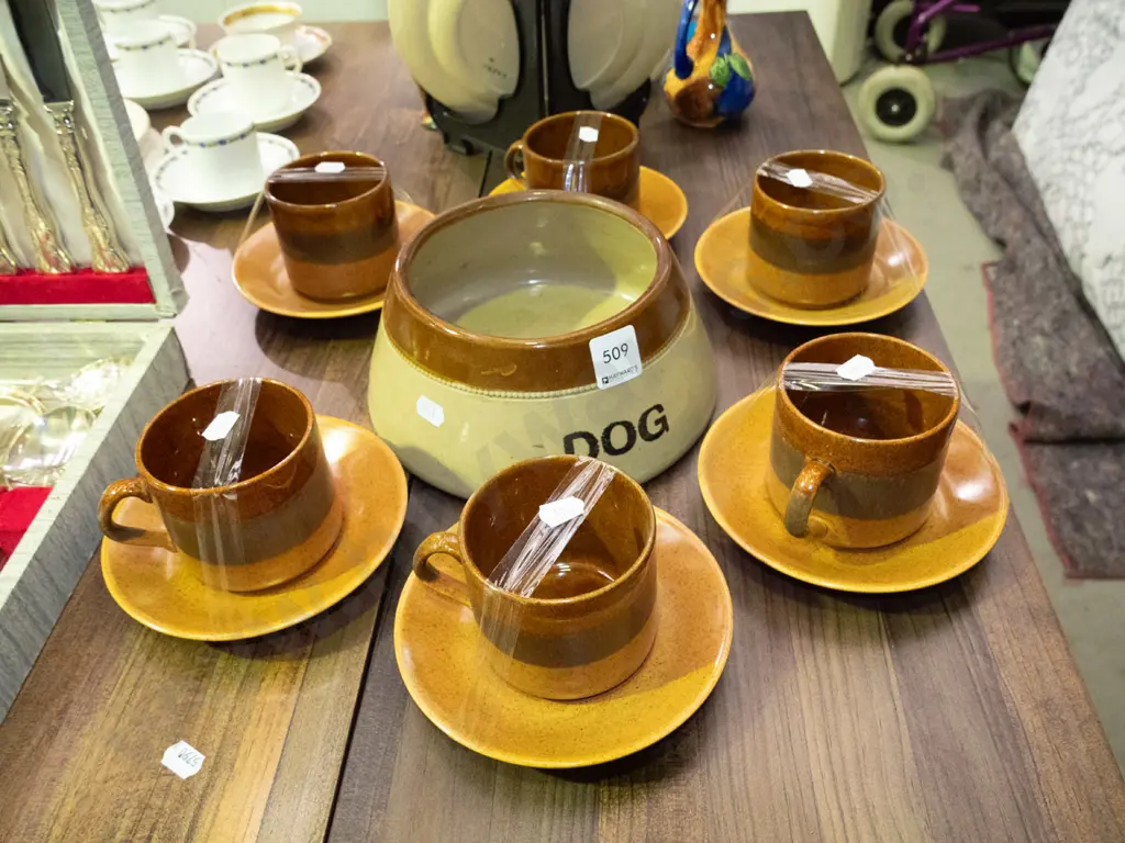 Crown Lynn cups and saucers, dog bowl Image 1++