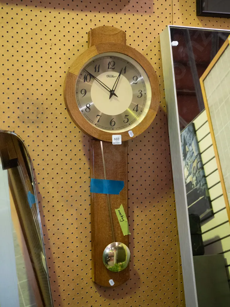 Fischer pendulum wall clock Image 1++
