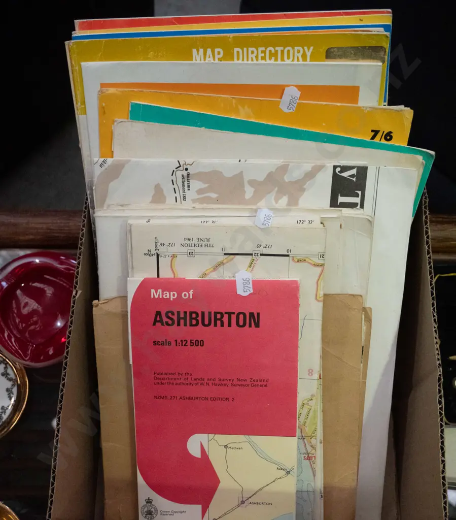 box of maps Image 1++