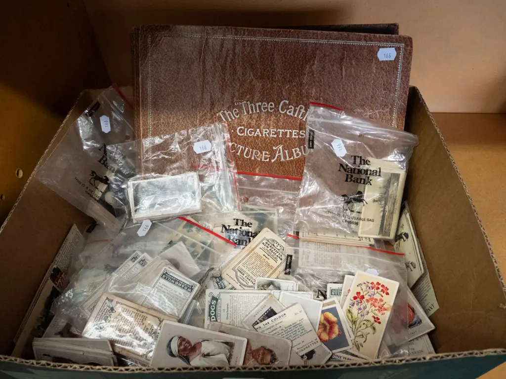 box of cigarette collector cards Image 1++