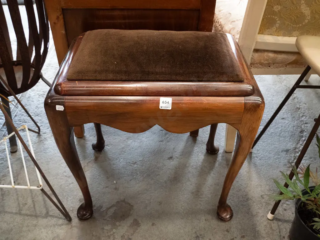 mahogany piano stool Image 1++