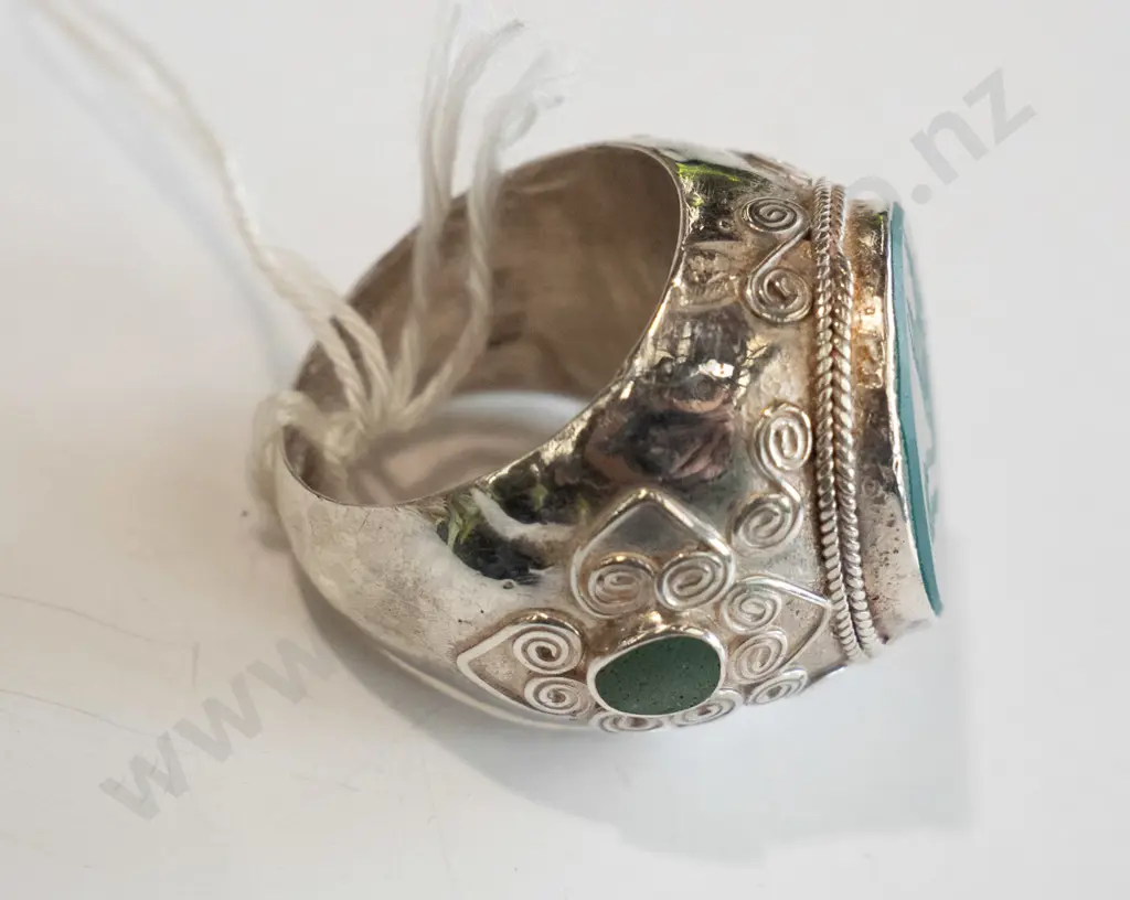gents signet ring Image 1++