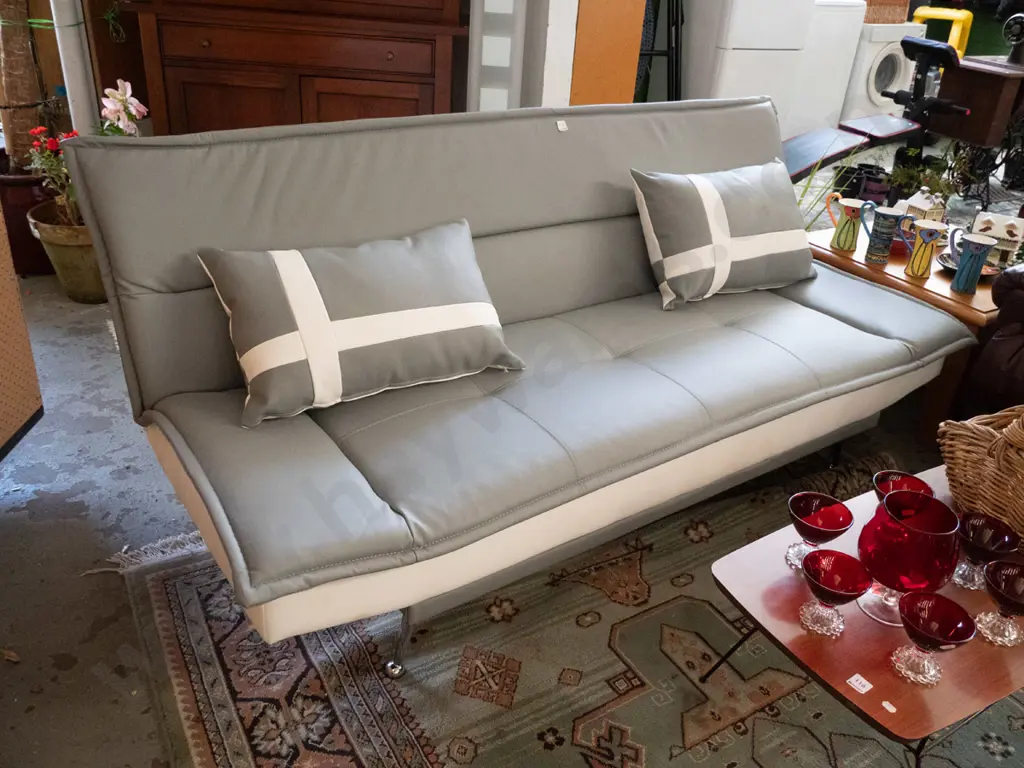 contemporary grey and white vinyl upholstered divan bed - excellent condition Image 1++