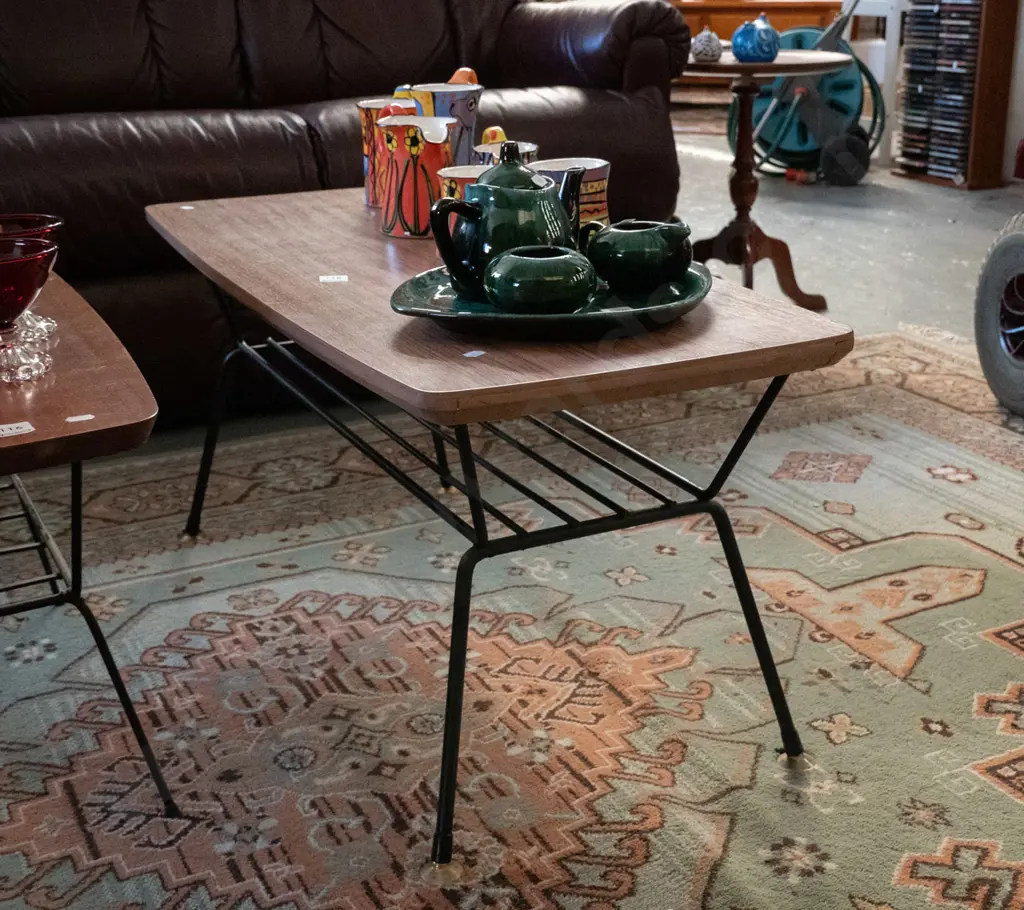 retro formica top, metal based coffee table Image 1++