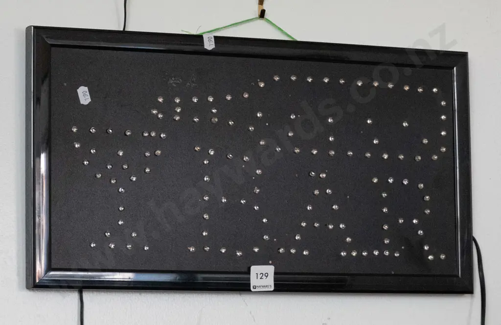 illuminated bar sign Image 1++