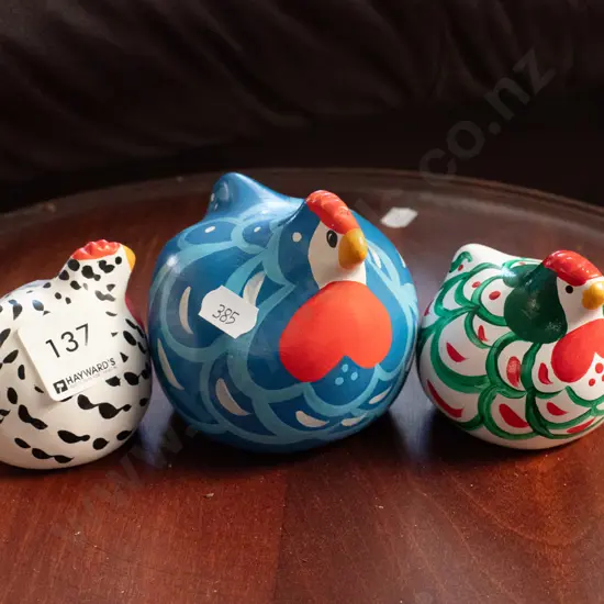 3x happy hens