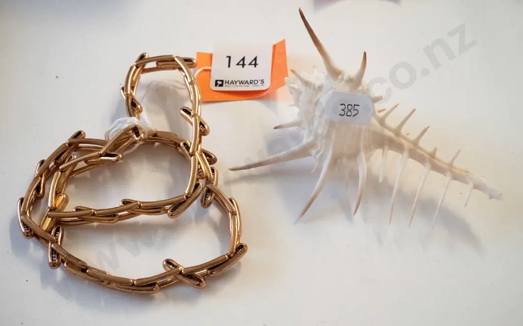 elastic golden bracelets, seashell Image 1++