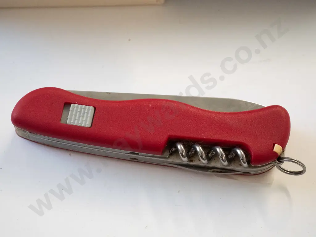 Swiss Army knife Image 1++