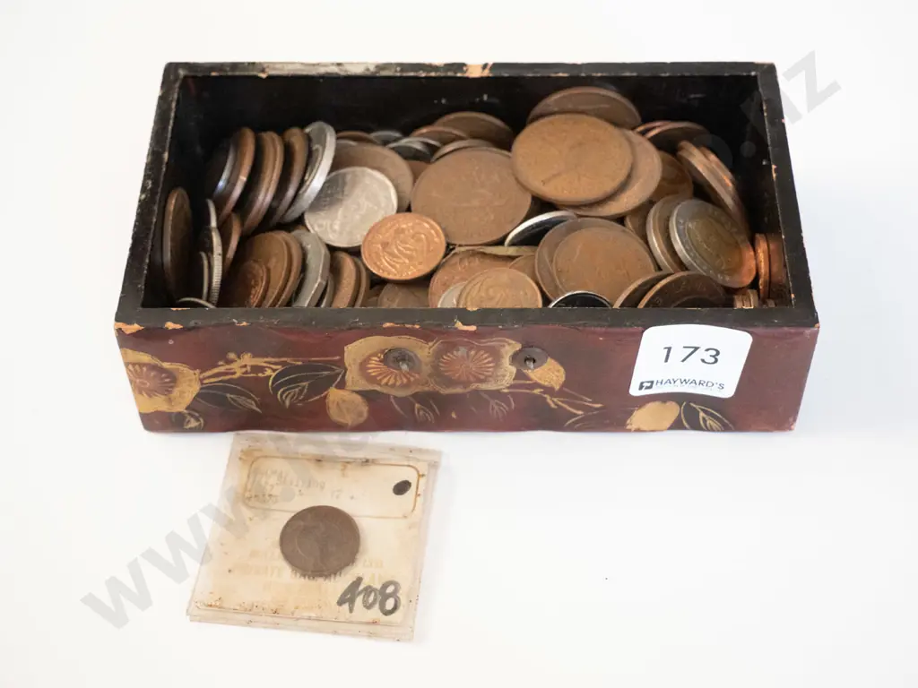 small wooden box and coins Image 1++
