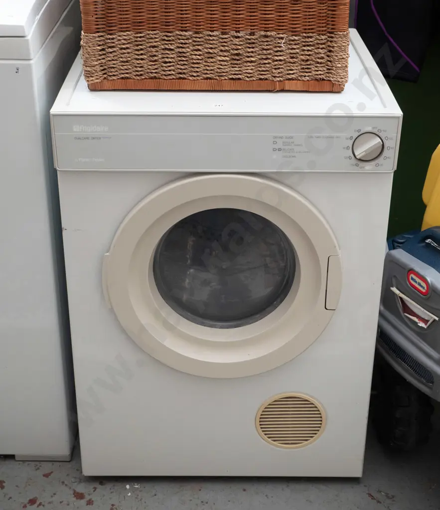 F&P tumble dryer Image 1++