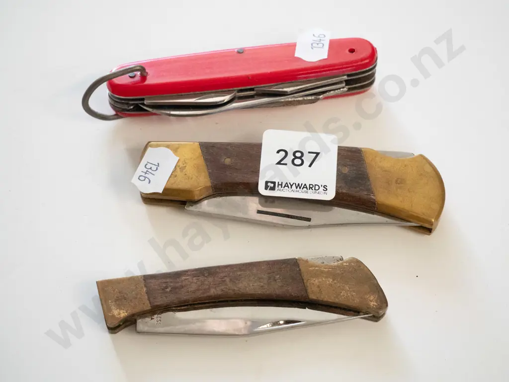 3x pocket knives Image 1++