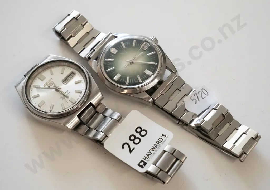 2x gents wristwatches Image 1++