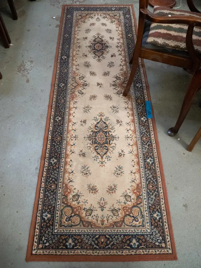 acrylic floor runner Image 1++