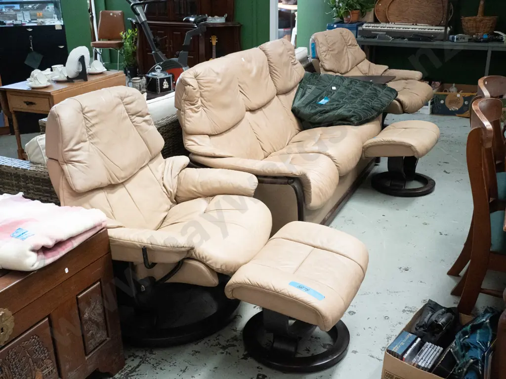 genuine Stressless 5 piece lounge suite - reclining 3 seater, 2x reclining rocker singles, 2x footstools Image 1++