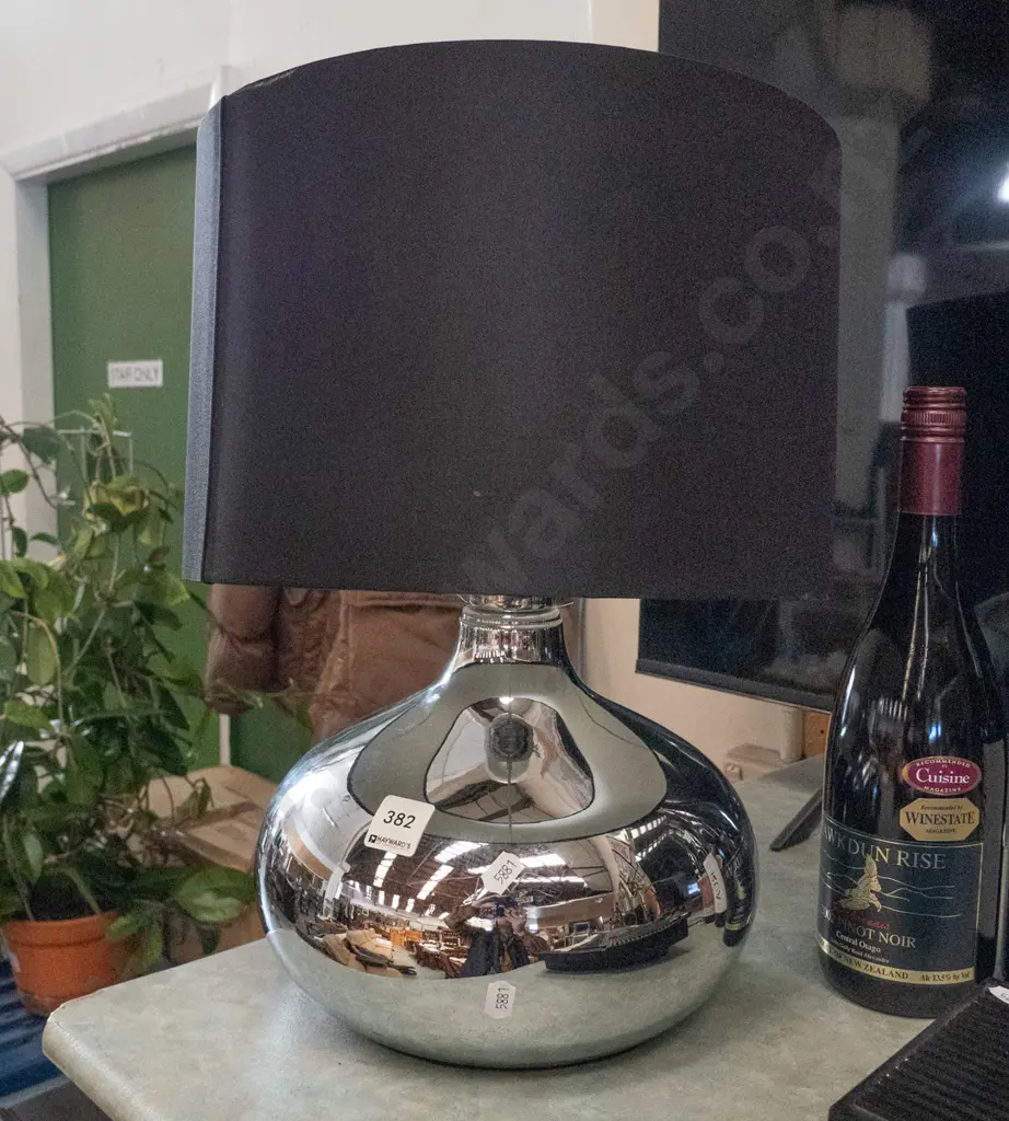 chrome based table lamp Image 1++