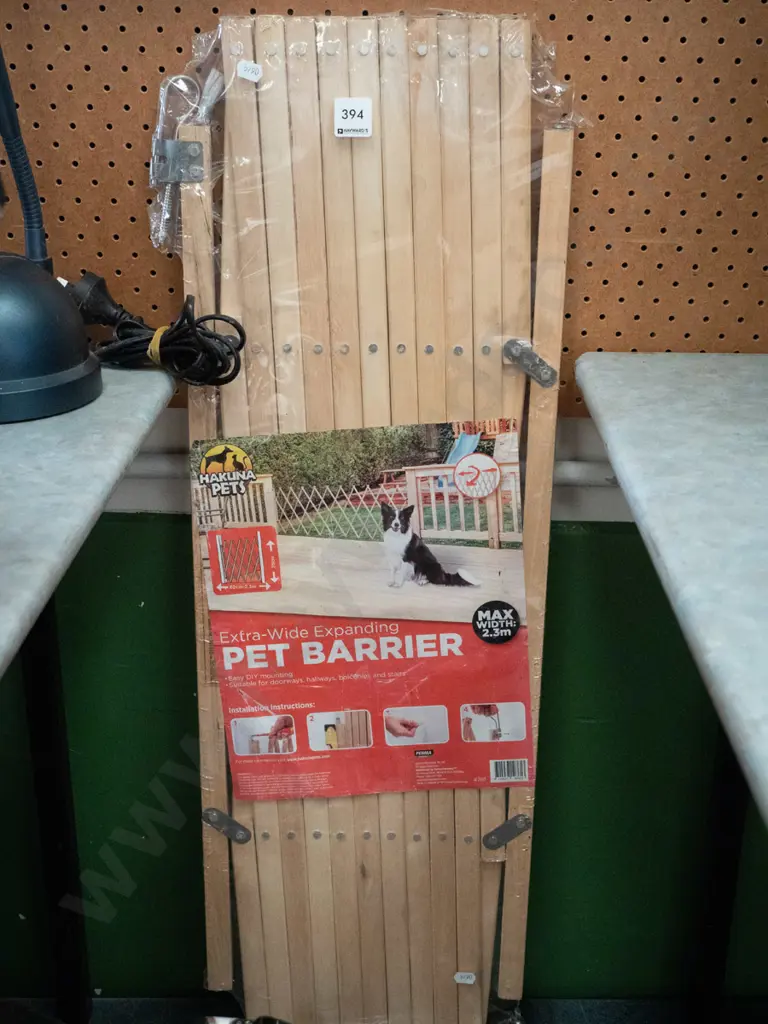 extra wide pet barrier Image 1++