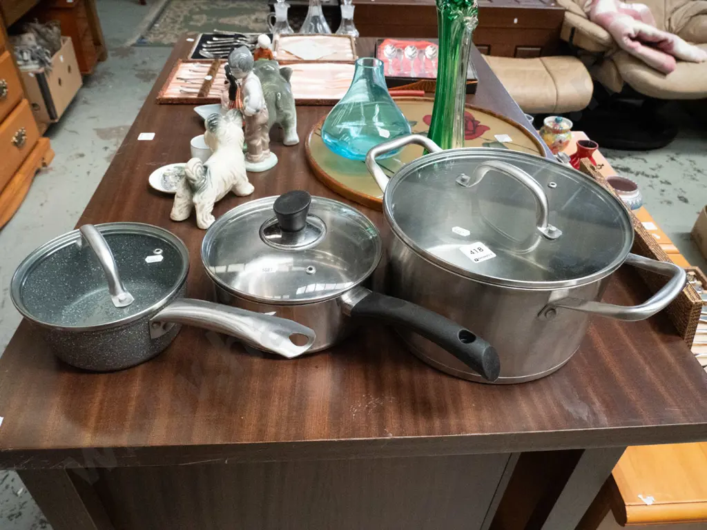 3x lidded pots Image 1++