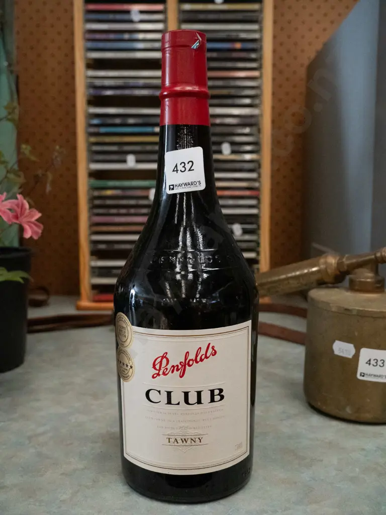 bottle Penfolds Club tawny port Image 1++