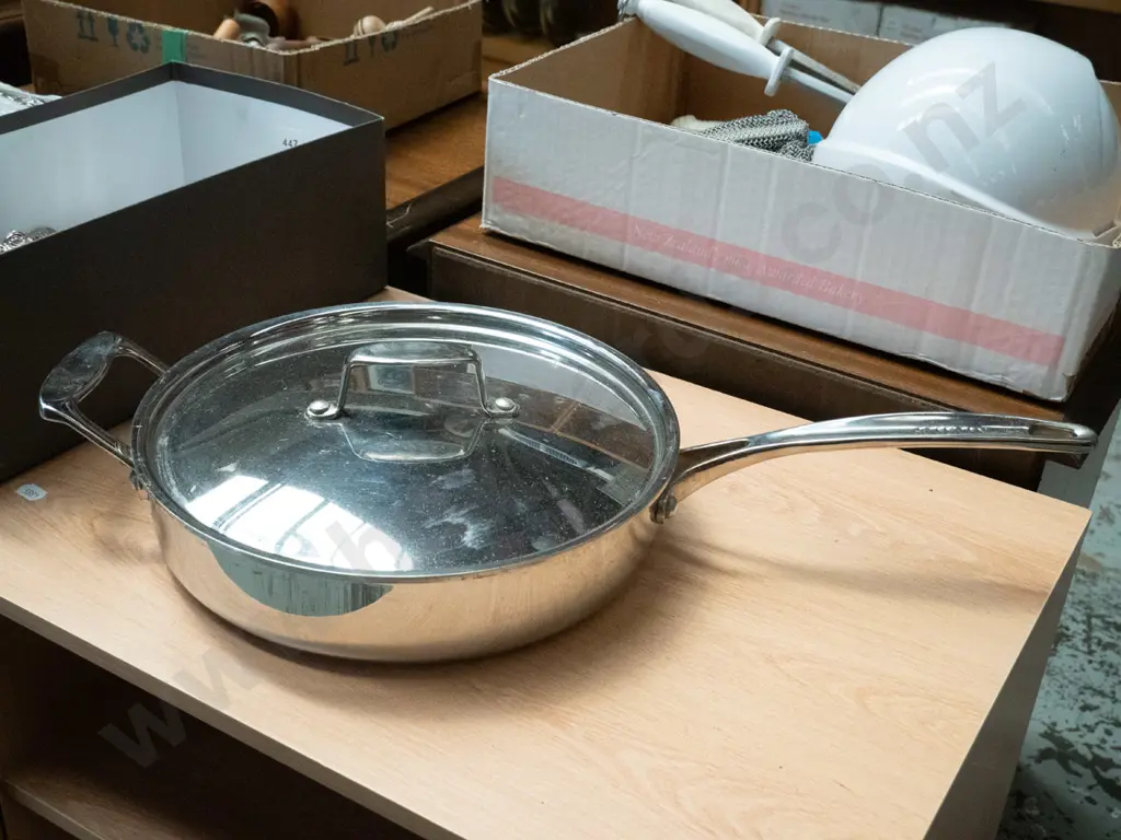 Scanpan stainless steel lidded frying pan Image 1++