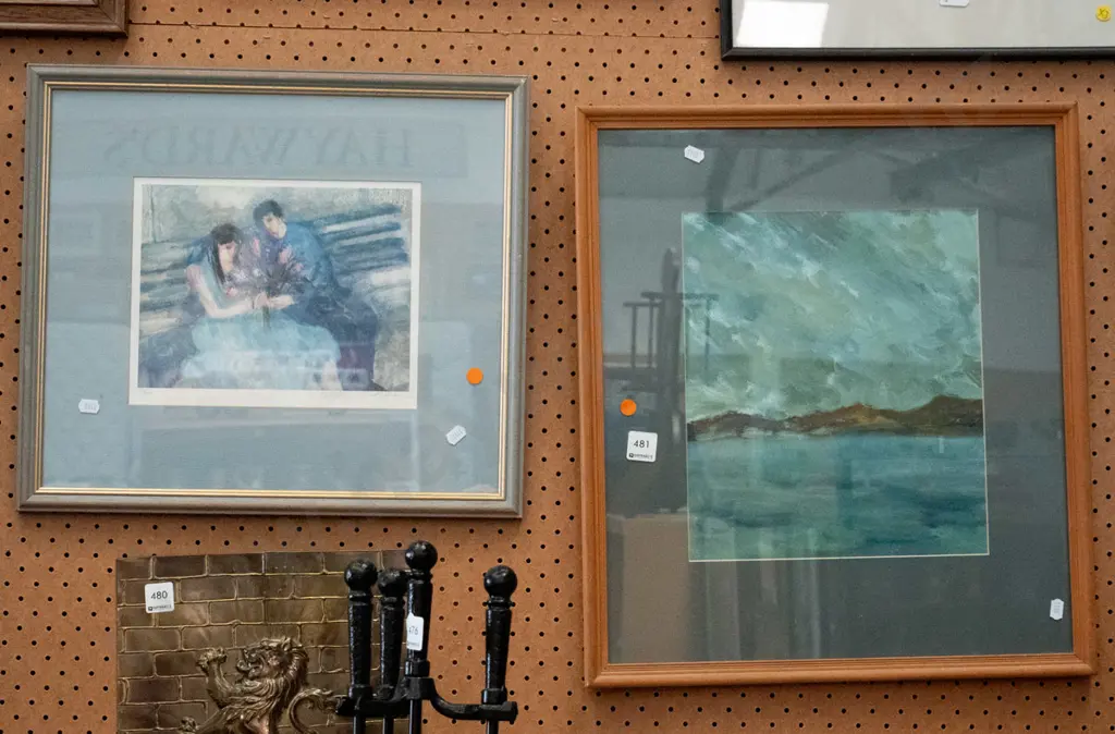 2x framed prints, framed acrylic - orange dots Image 1++