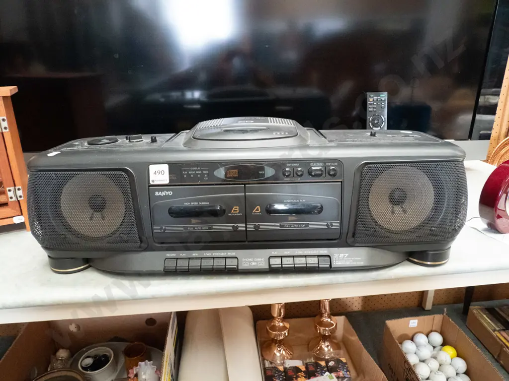 Sony twin cassettte CD and radio Image 1++