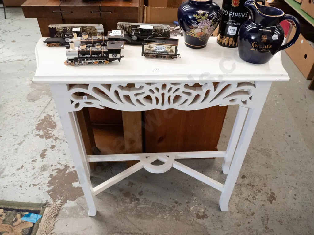 painted wooden hall table with pierced fret work H-760 W-800 D-260 Image 1++