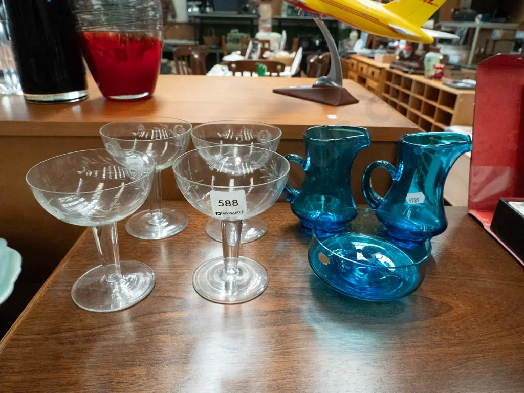 blue glass bowl, jugs, 4x hollow stemmed champagne glasses Image 1++