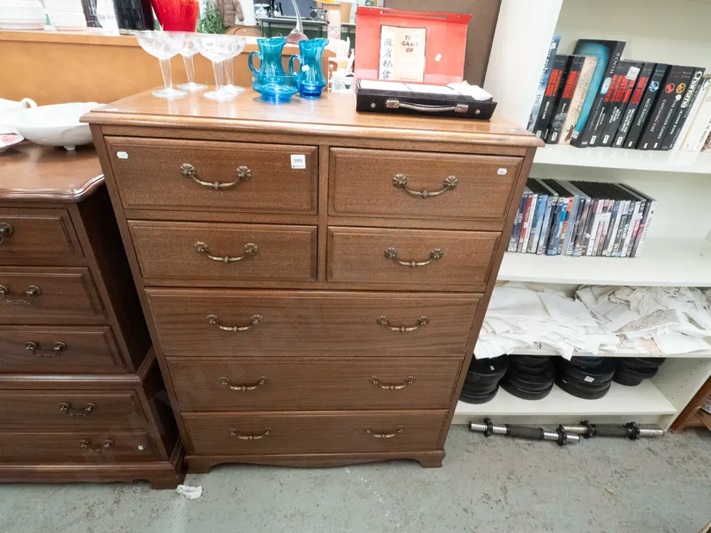 mahogany and mdf 7 drawer tall boy H-1090 W-820 D-400 Image 1++