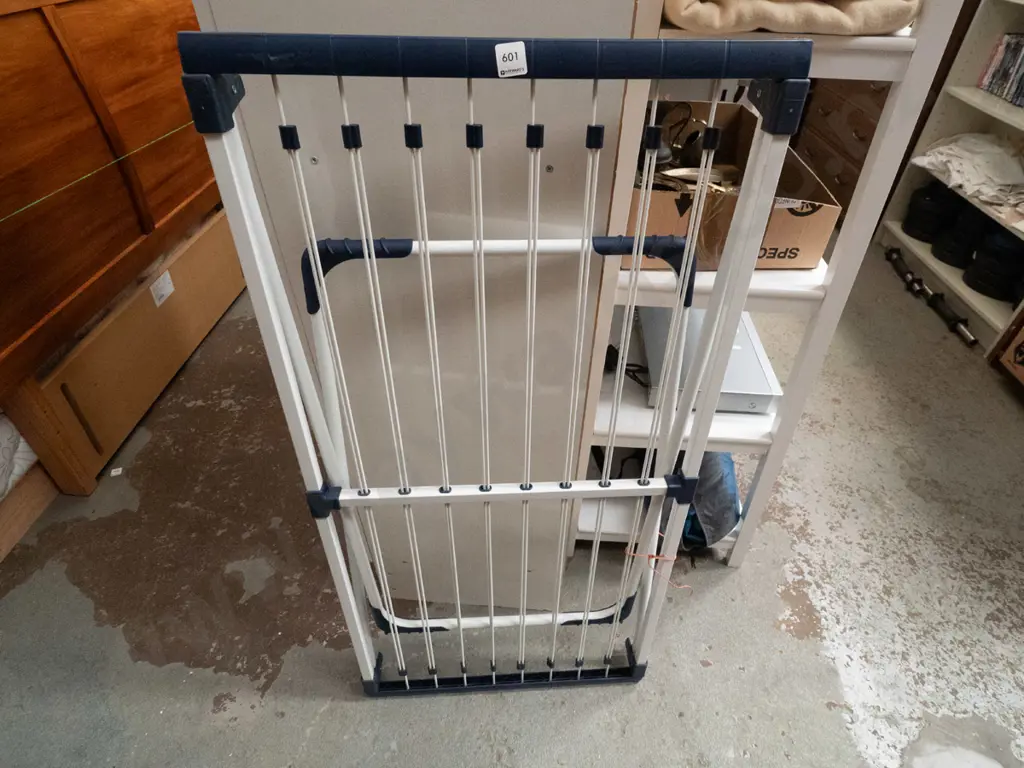 airing rack Image 1++