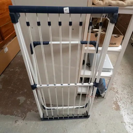 airing rack