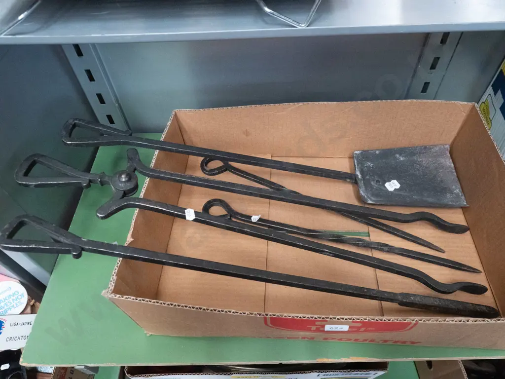 fireside tools Image 1++