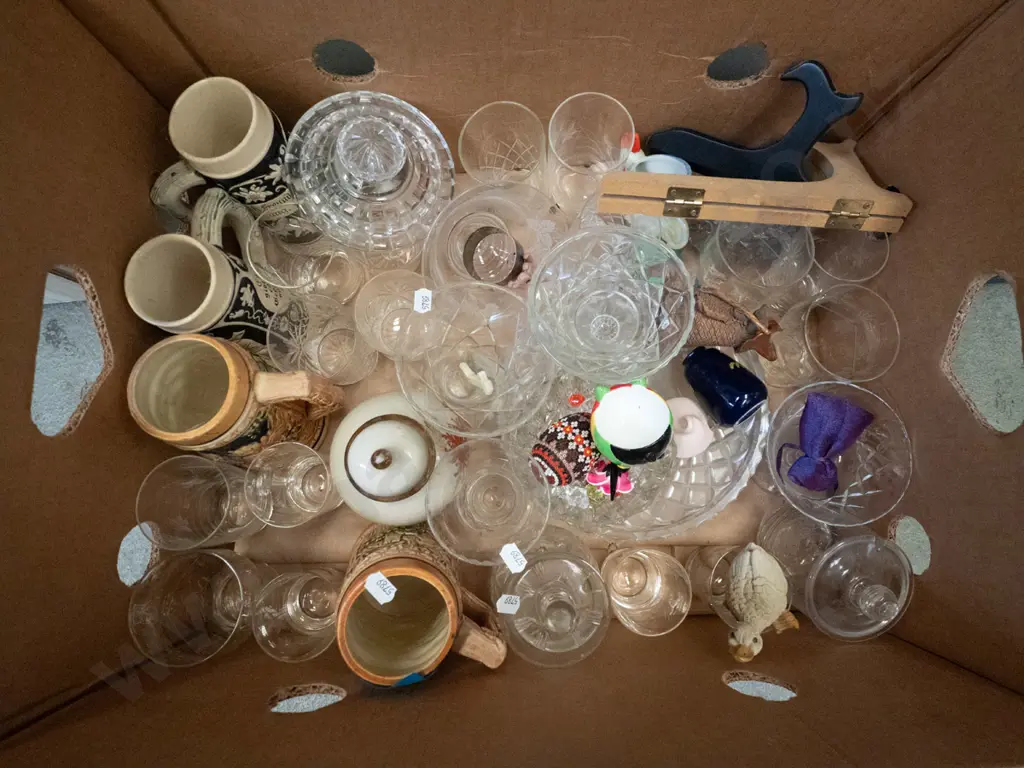 box; tumblers, beer steins, plate stands, ginger jar etc Image 1++