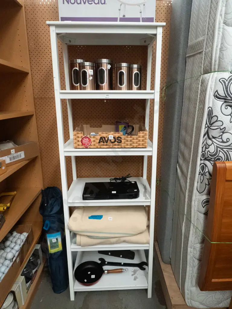 white wooden shelf H-1740 W-600 D-430 Image 1++