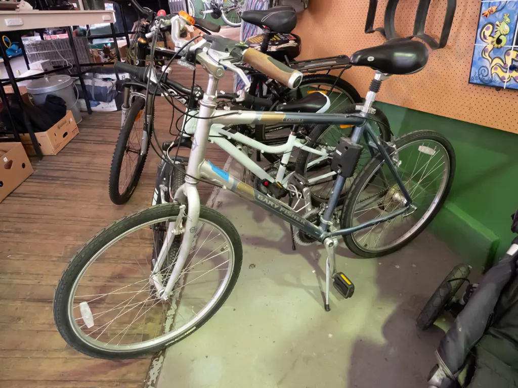 Gary Fisher bicycle Image 1++