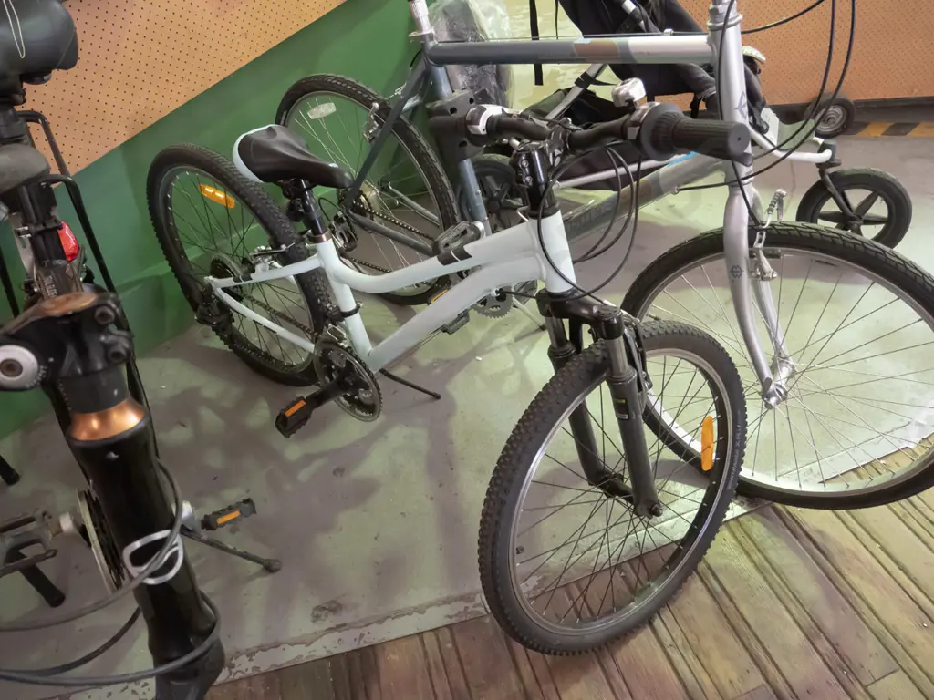 Trek child's bike - excellent condition Image 1++