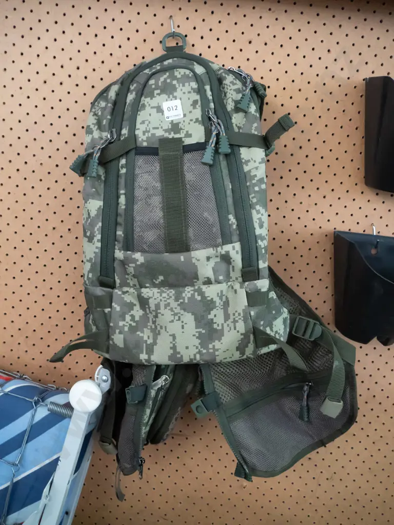 fly fishing camo backpack Image 1++